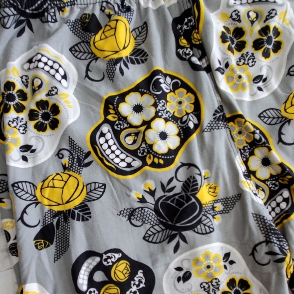 Halloween Day of the Dead Skeleton Leggings NWT - Picture 2 of 5